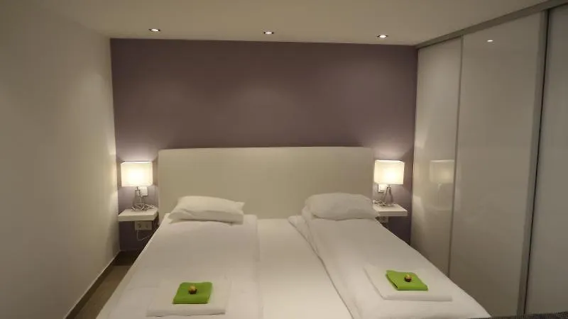 Gozsdu Dream Apt Luxury 3 Double Bed Bud Centre Budapest Hungary